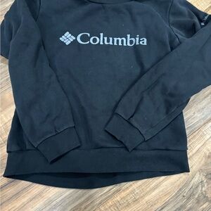 Columbia Women's Black Crew Neck Sweater